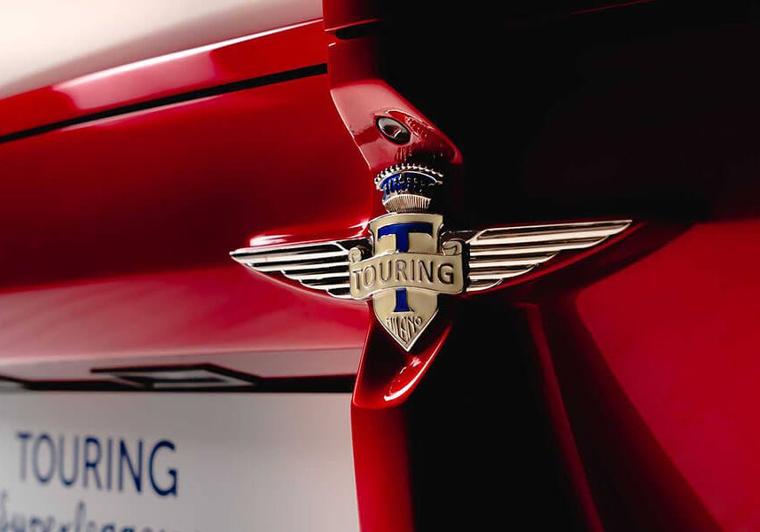 aero3-32 當代汽車設計得愈來愈沒有特色?幸好義大利人總能帶我們找回對車的熱愛。