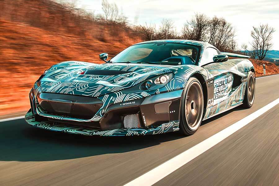 電動頂級超跑的時代已近在眼前,那麼首先讓我們見識一下以摧毀內燃機勢力為己任的原型Rimac C_Two吧。