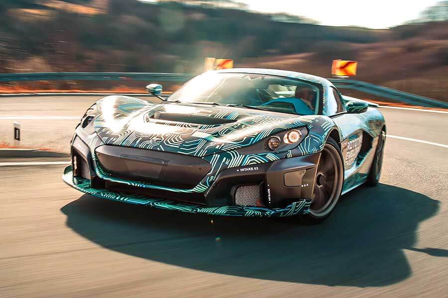 電動頂級超跑的時代已近在眼前,那麼首先讓我們見識一下以摧毀內燃機勢力為己任的原型Rimac C_Two吧。