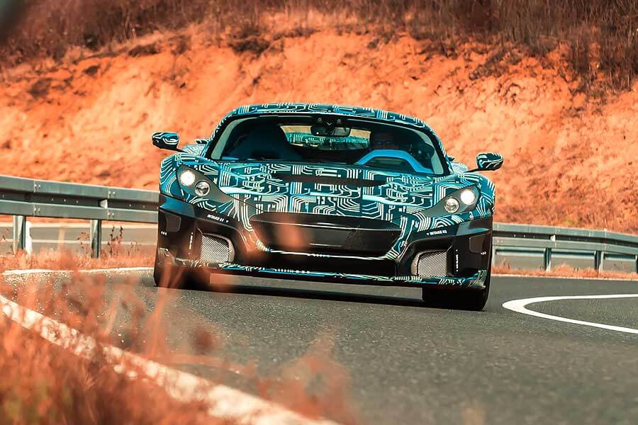 電動頂級超跑的時代已近在眼前,那麼首先讓我們見識一下以摧毀內燃機勢力為己任的原型Rimac C_Two吧。