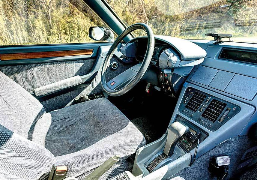 cx25gti-27 非比尋常的Citroen CX,再加上非比尋常地全家上下獨愛Citroen的家族。