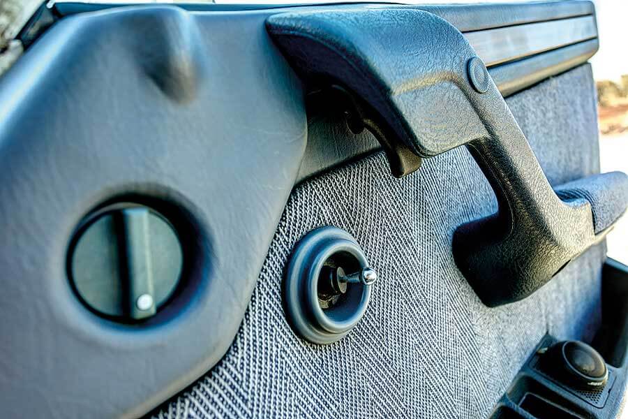 非比尋常的Citroen CX,再加上非比尋常地全家上下獨愛Citroen的家族。