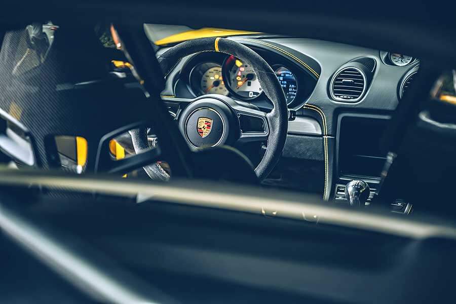 小子，手排先去練會了再來。