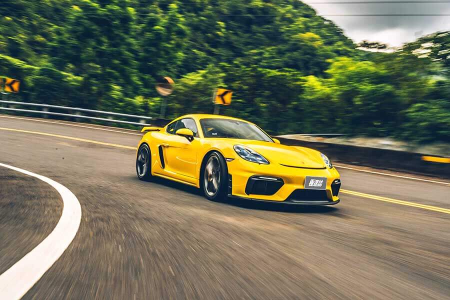 小子，手排先去練會了再來。