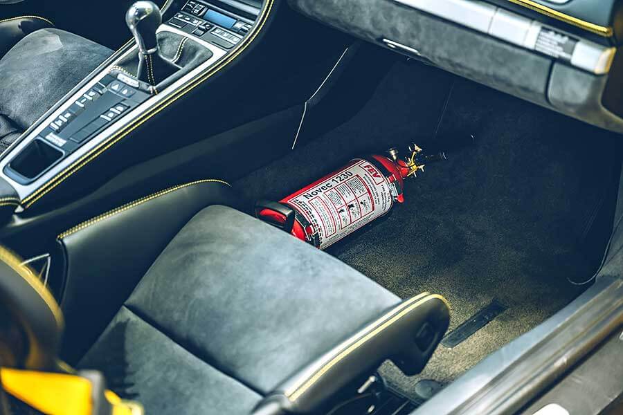 小子，手排先去練會了再來。