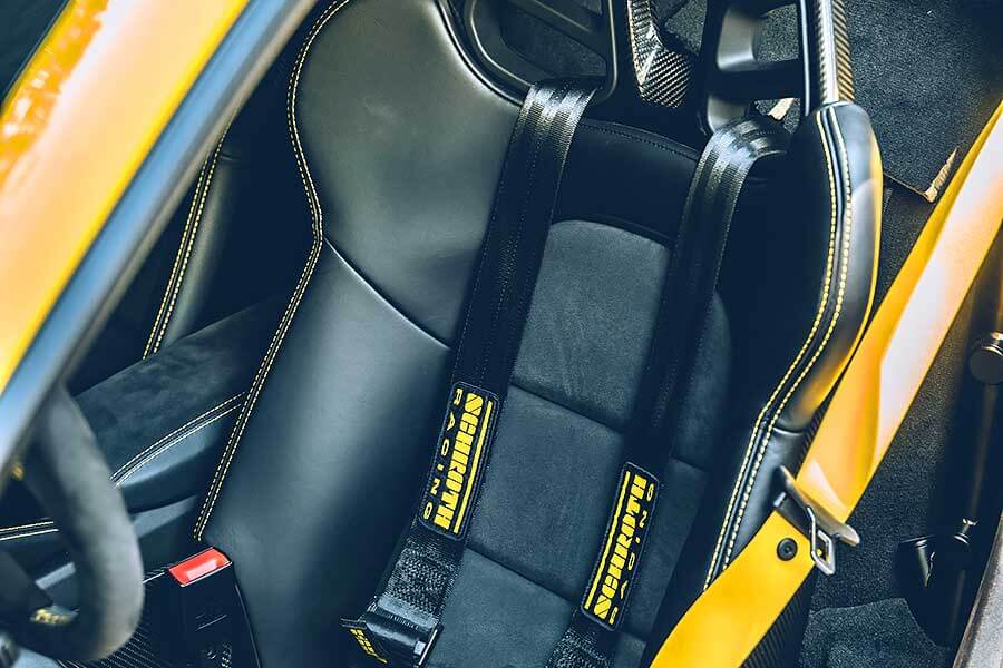 小子，手排先去練會了再來。