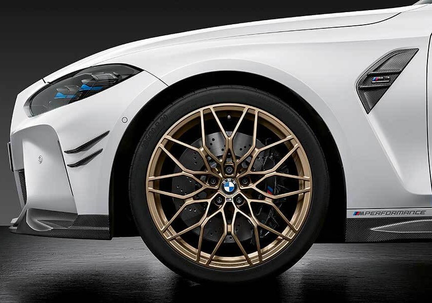 m3m4-85 再給大家三秒鐘時間為已回不去的水箱罩默哀,因為接下你將愛上這兩部車。