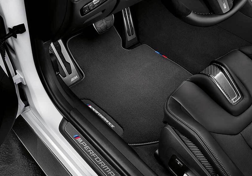 m3m4-98 再給大家三秒鐘時間為已回不去的水箱罩默哀,因為接下你將愛上這兩部車。