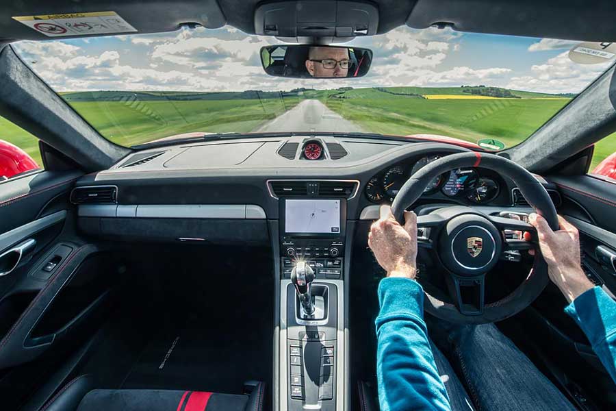 從經典跑車到救世休旅，保時捷過去所做的變法多到令人難以想像。