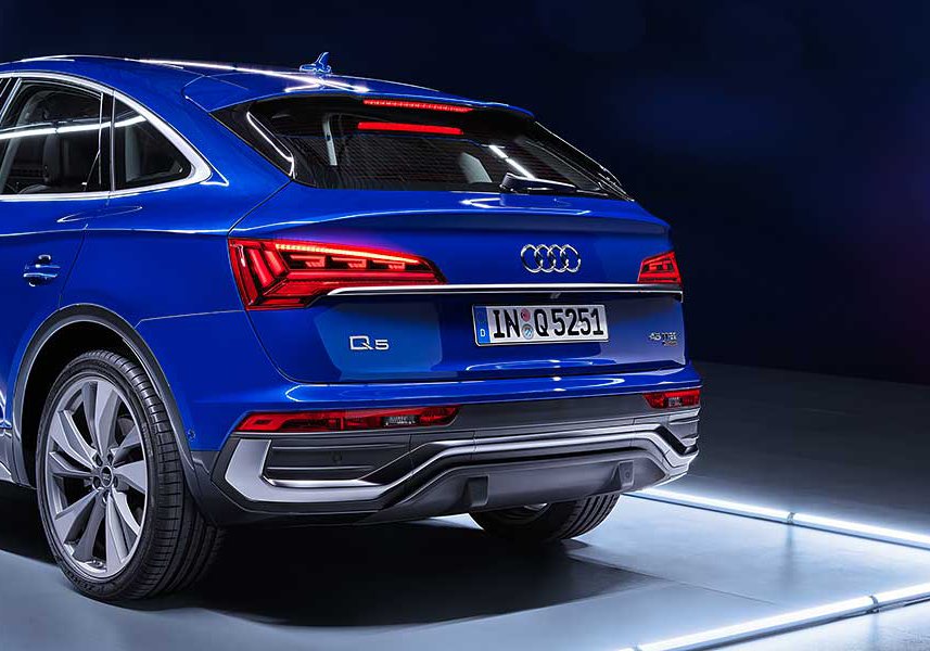 q5sportback-16 當斜背漸漸成為市場主流,豈有不多出幾款搶錢的道理。
