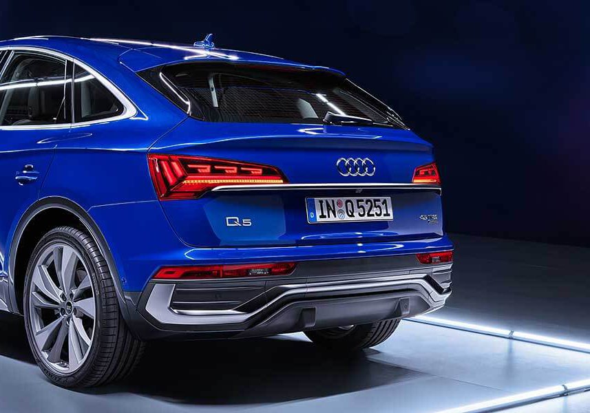 q5sportback-18 當斜背漸漸成為市場主流,豈有不多出幾款搶錢的道理。