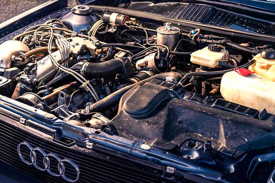 是時候發動這件八零年代代表作，看看人生是否果真到了不惑之年才開花。