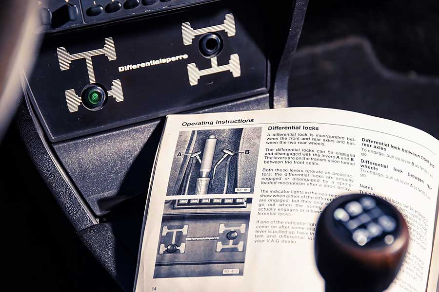 是時候發動這件八零年代代表作，看看人生是否果真到了不惑之年才開花。