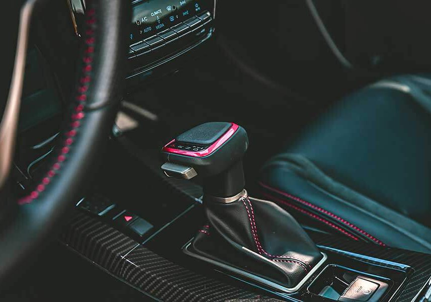 sportsedan-34 有人戲稱Sedan為砂彈(鋼砲的反義詞),不過這次我們著眼的點不在於說文解字,而是那位可以給你最高的樂趣指數……。