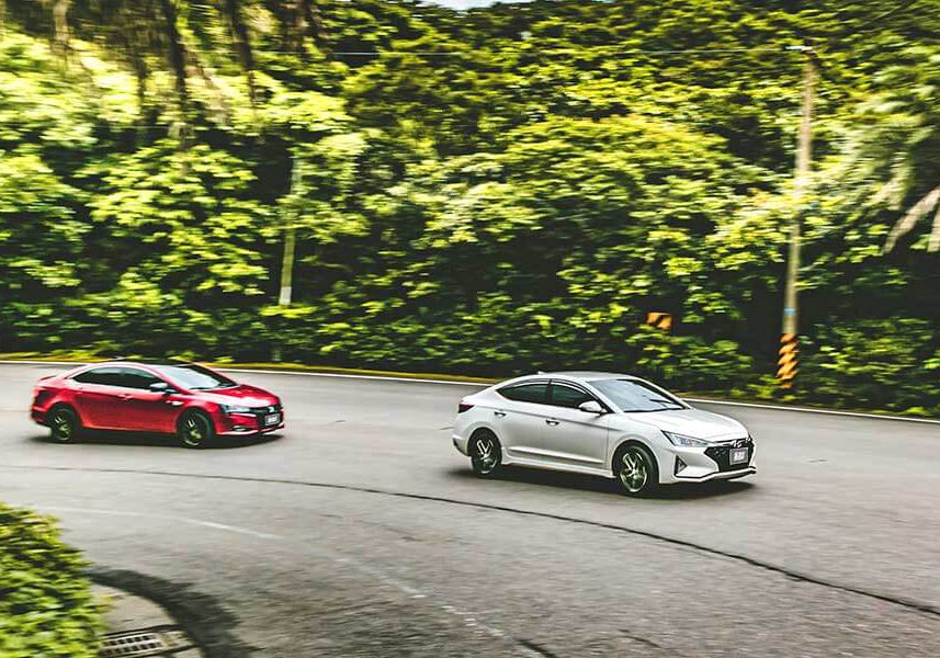 sportsedan-48 有人戲稱Sedan為砂彈(鋼砲的反義詞),不過這次我們著眼的點不在於說文解字,而是那位可以給你最高的樂趣指數……。