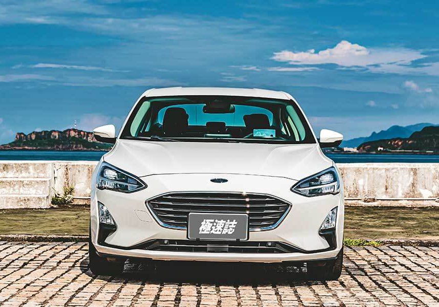 sportsedan-66 有人戲稱Sedan為砂彈(鋼砲的反義詞),不過這次我們著眼的點不在於說文解字,而是那位可以給你最高的樂趣指數……。