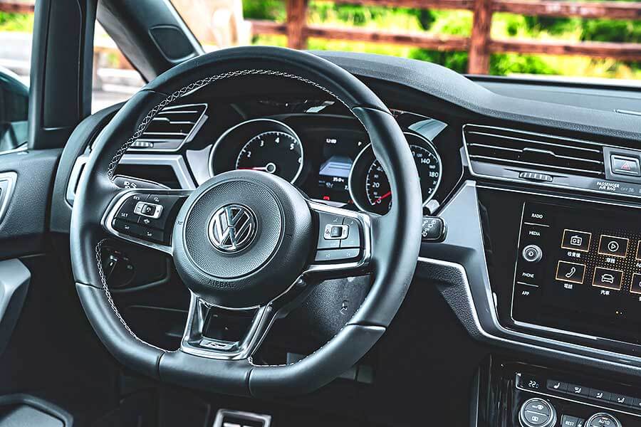 touran-15 如果未來還有機會遇見Touran,或許就是純電動的事情了。