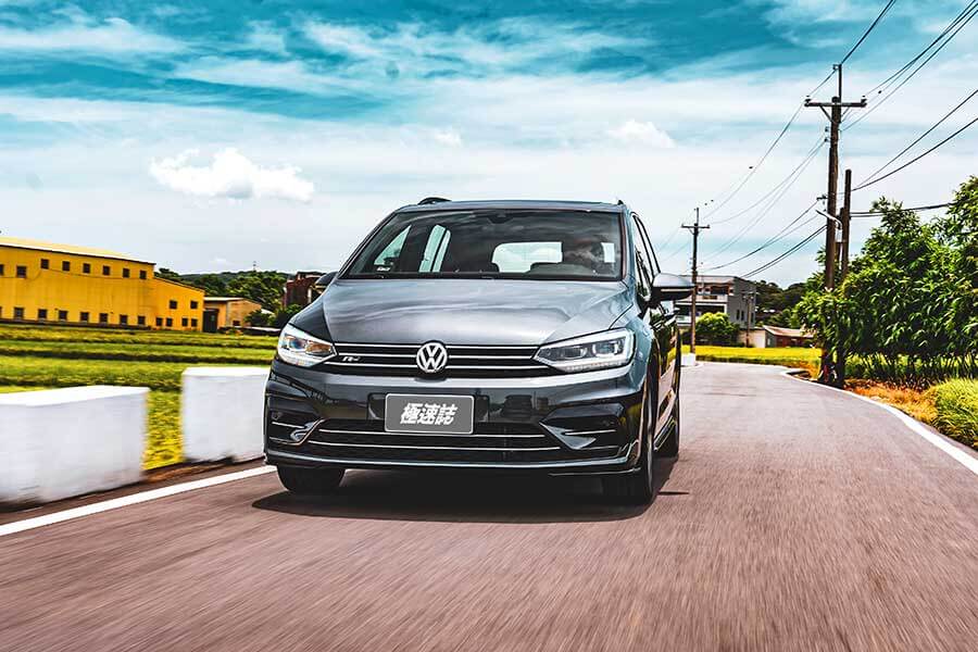 touran-16 如果未來還有機會遇見Touran,或許就是純電動的事情了。