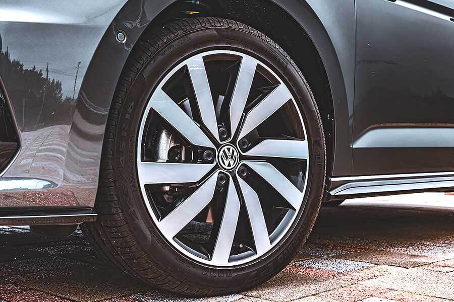 touran-18 如果未來還有機會遇見Touran,或許就是純電動的事情了。