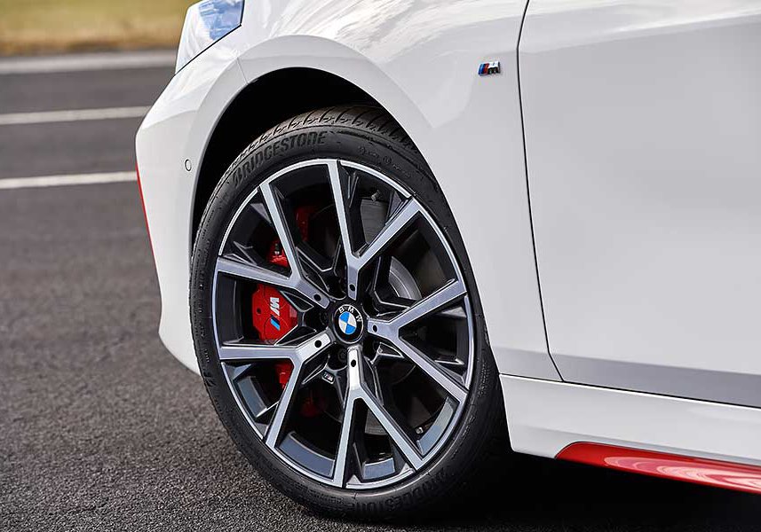 218ti-7 118i和M135i的巨大落差,現在就由128ti補上。