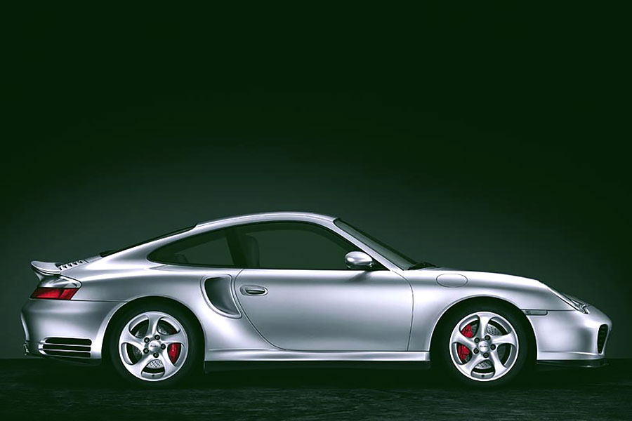 看完新型911 Turbo的測試報告覺得熱血沸騰難以自已嗎?馬上用Chris Harris的二手Turbo購買指南止癢吧。