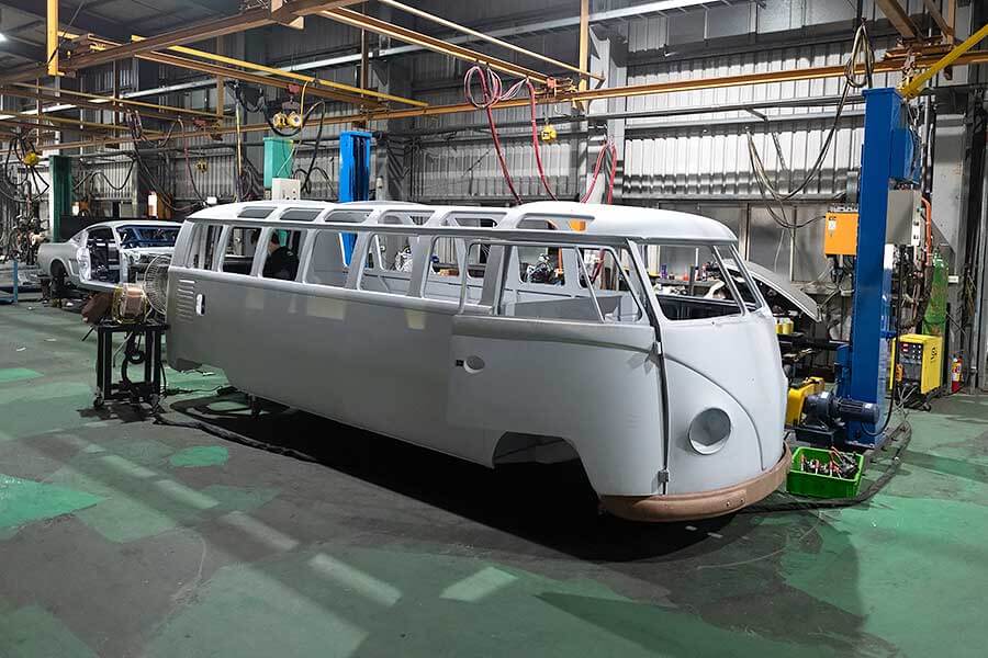 bullipickup-21 當古董車換上電力驅動而重生的那一刻,這個世界將掀起一波新潮流。