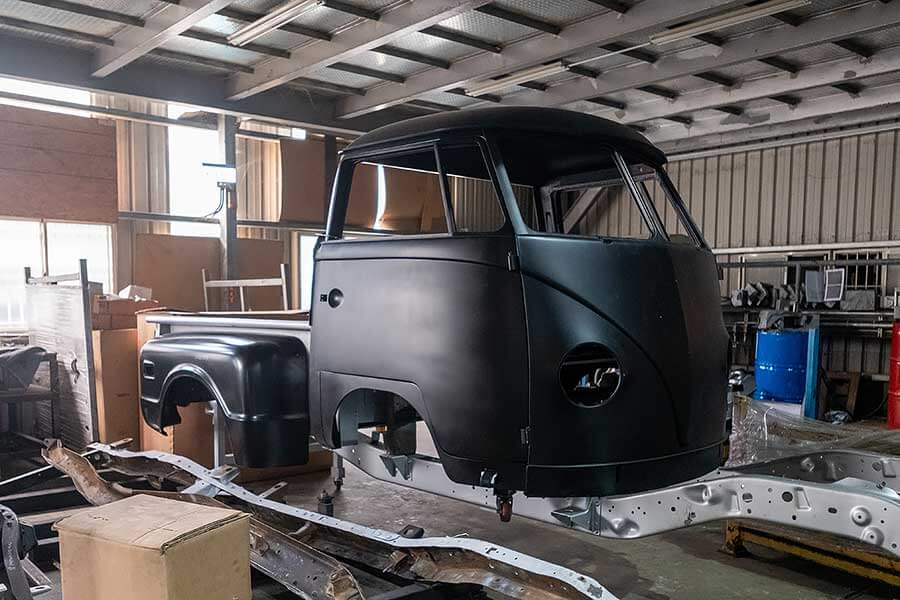 bullipickup-24 當古董車換上電力驅動而重生的那一刻,這個世界將掀起一波新潮流。