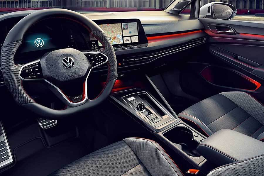 在八代Golf R現身以前,就用300匹馬力的GTI Clubsport先過過癮吧!