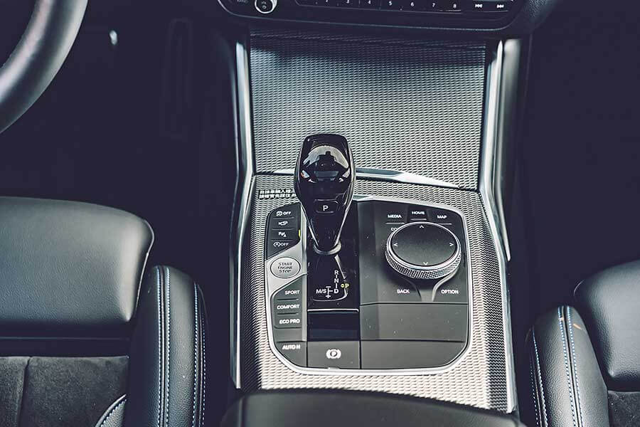 dailypower-40 潛力很玄妙,例如在菜市場抱著兩個孫子還可以伸手掏錢拿菜同時多討兩把蔥一包蒜,一轉頭再跟隔壁鄰居吵架當閒聊的祖父母,平凡卻身懷絕技。