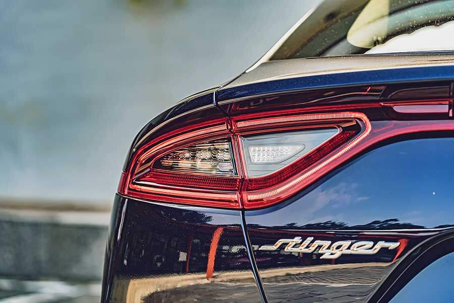 dailypower-64 潛力很玄妙,例如在菜市場抱著兩個孫子還可以伸手掏錢拿菜同時多討兩把蔥一包蒜,一轉頭再跟隔壁鄰居吵架當閒聊的祖父母,平凡卻身懷絕技。