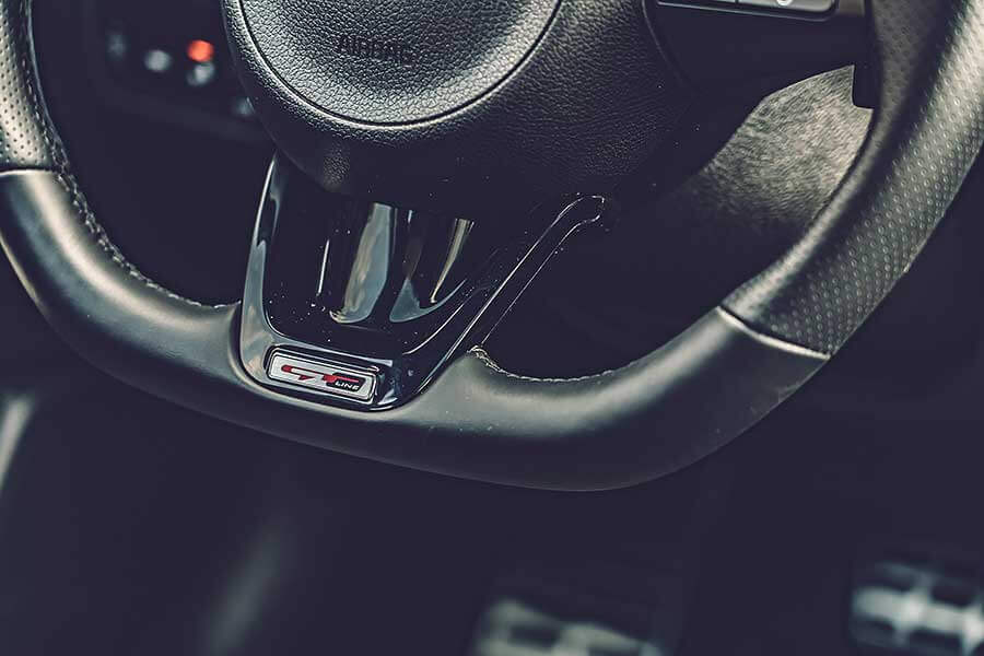 dailypower-66 潛力很玄妙,例如在菜市場抱著兩個孫子還可以伸手掏錢拿菜同時多討兩把蔥一包蒜,一轉頭再跟隔壁鄰居吵架當閒聊的祖父母,平凡卻身懷絕技。