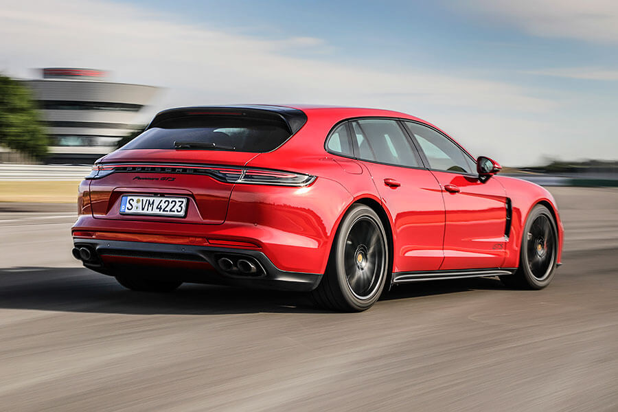 聽說Ford Focus ST Wagon最近在國內很紅，但想要一部快到嚇死人不償命的旅行車，你其實還有這些選擇。