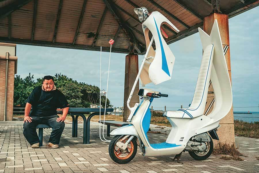 速可達,又稱小綿羊。一款青春期學習駕照持有人、暴走快遞司機以及人到中年還留著時髦髮型男士必選的戰車。