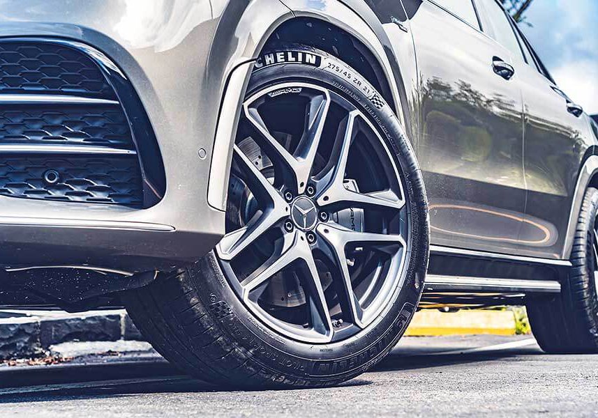 gle53coupe-2 當饅頭改以婀娜多姿的型態呈現,那就是花捲。