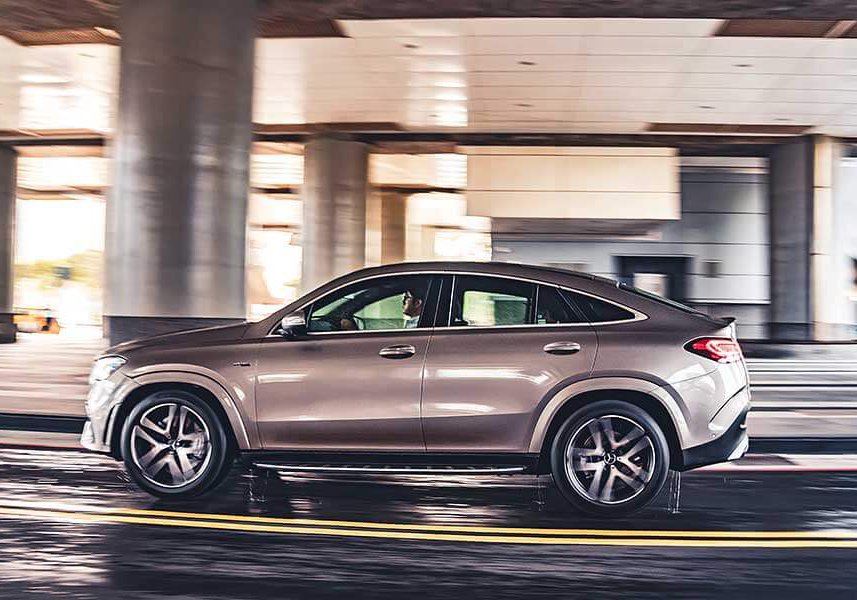 gle53coupe-29 當饅頭改以婀娜多姿的型態呈現,那就是花捲。