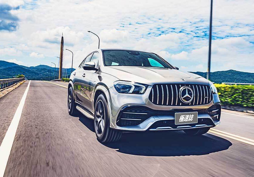 gle53coupe-30 當饅頭改以婀娜多姿的型態呈現,那就是花捲。