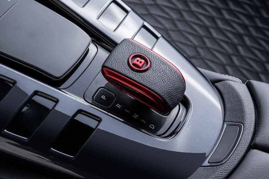 https___media.brabus.com__Resources_Persistent_1_1_a_5_11a5318b4db3076f430b9b0bbb243da81a2d2775_BRABUSRocket900grey-35