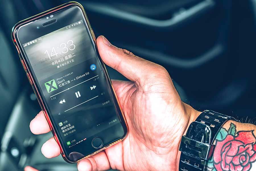 環島不難，隨便找部車都行，但要能環的開心，每個時刻都盡興、流連忘返，若有三種性格迴然不同的車可以沿路替換，那就完美了……。