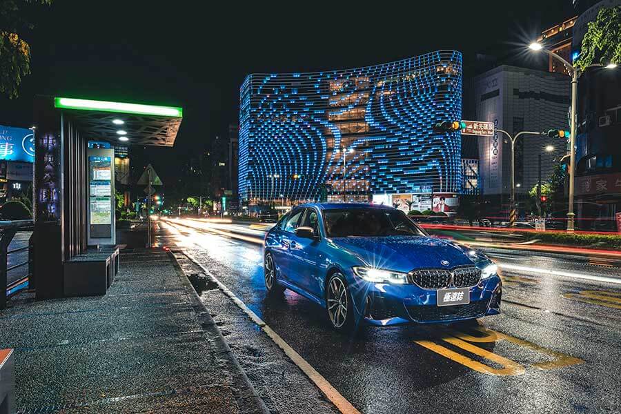 環島不難，隨便找部車都行，但要能環的開心，每個時刻都盡興、流連忘返，若有三種性格迴然不同的車可以沿路替換，那就完美了……。