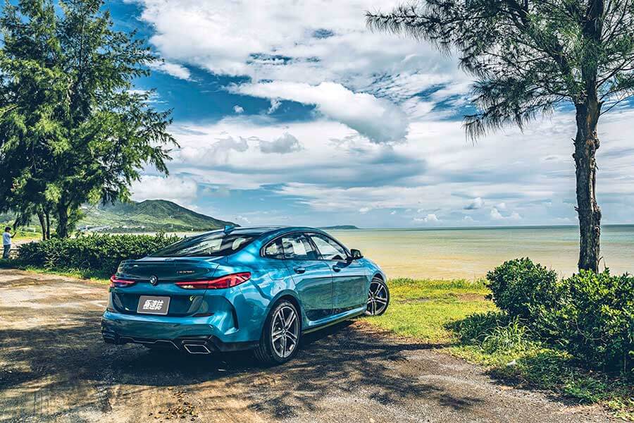 環島不難,隨便找部車都行,但要能環的開心,每個時刻都盡興、流連忘返,若有三種性格迴然不同的車可以沿路替換,那就完美了……。