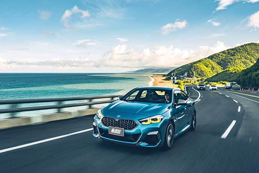 mperformance2-14 環島不難,隨便找部車都行,但要能環的開心,每個時刻都盡興、流連忘返,若有三種性格迴然不同的車可以沿路替換,那就完美了……。