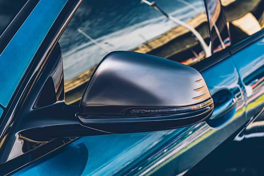 mperformance2-33 環島不難,隨便找部車都行,但要能環的開心,每個時刻都盡興、流連忘返,若有三種性格迴然不同的車可以沿路替換,那就完美了……。