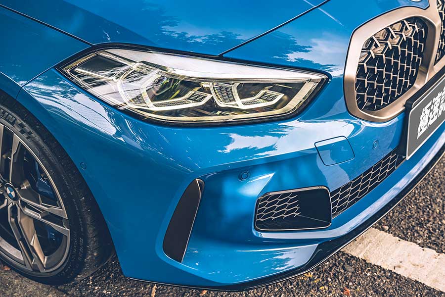 mperformance3-10 環島不難,隨便找部車都行,但要能環的開心,每個時刻都盡興、流連忘返,若有三種性格迴然不同的車可以沿路替換,那就完美了……。