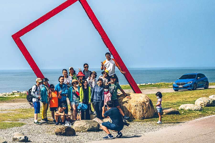 mperformance3-5 環島不難,隨便找部車都行,但要能環的開心,每個時刻都盡興、流連忘返,若有三種性格迴然不同的車可以沿路替換,那就完美了……。