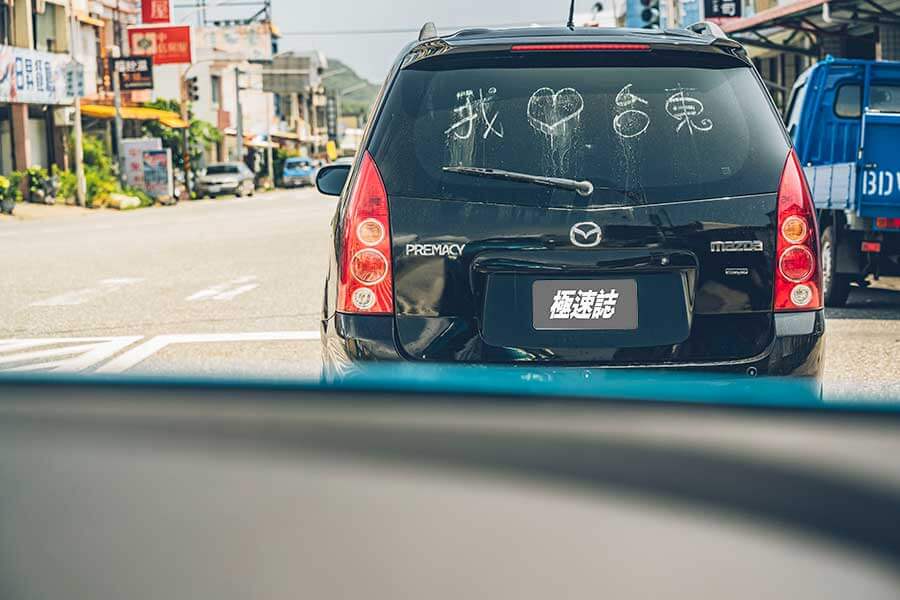 mperformance3-8 環島不難,隨便找部車都行,但要能環的開心,每個時刻都盡興、流連忘返,若有三種性格迴然不同的車可以沿路替換,那就完美了……。