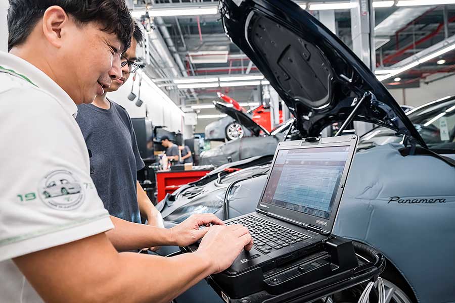 中古車是許多好漢的圓夢捷徑,只是這條路途有點混亂且充滿風險,想明則保身其實有方法。