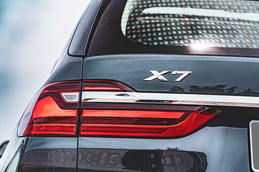 它就是你印象中的那位鄰家大哥哥,擁有渾厚的胸膛及溫暖的心窩,還記得你曾許下嫁給它的承諾吧。