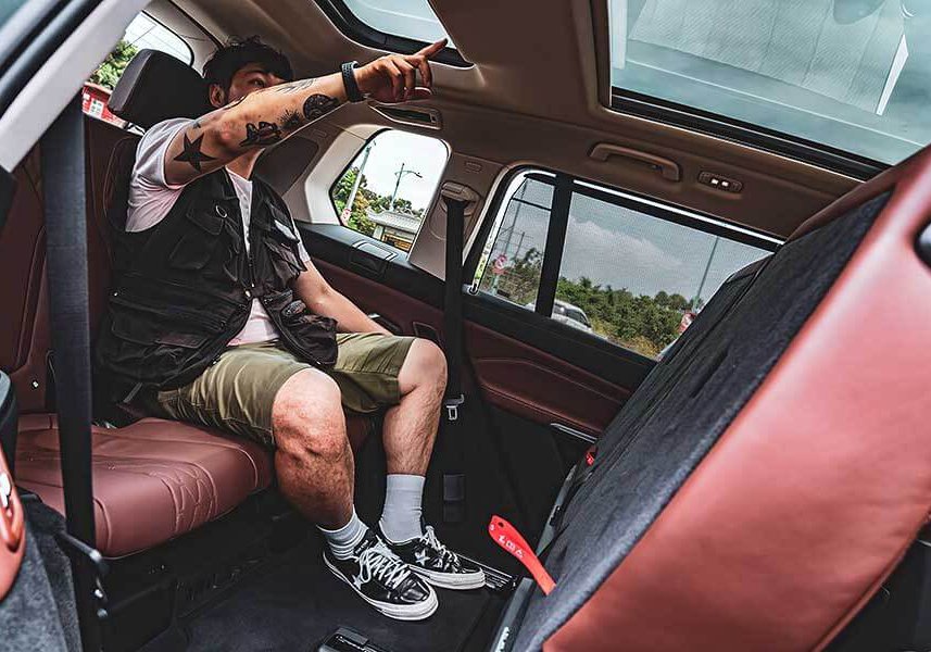 x7xdrive40i-27 它就是你印象中的那位鄰家大哥哥,擁有渾厚的胸膛及溫暖的心窩,還記得你曾許下嫁給它的承諾吧。