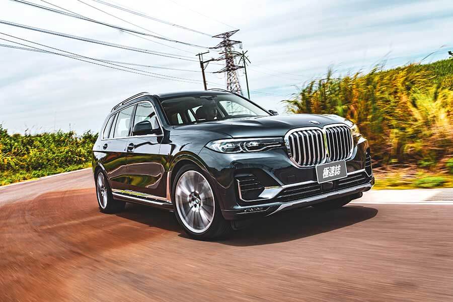 它就是你印象中的那位鄰家大哥哥,擁有渾厚的胸膛及溫暖的心窩,還記得你曾許下嫁給它的承諾吧。