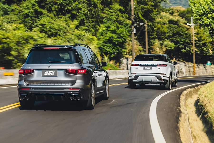 各位先生女士,耀眼奪目的2020金旅獎最佳休旅車即將揭幕,歡迎大家蒞臨極速誌頒獎典禮。